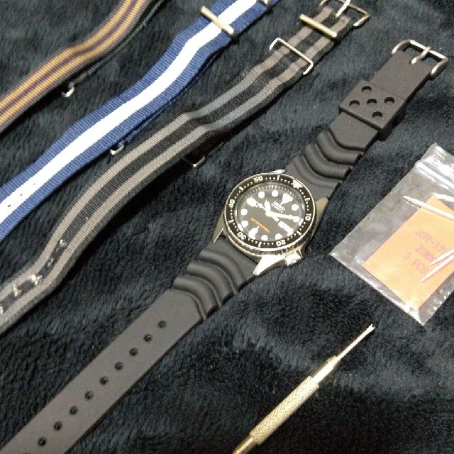 腕時計(アナログ)SEIKO SKX013K 替えベルト3本・工具セット
