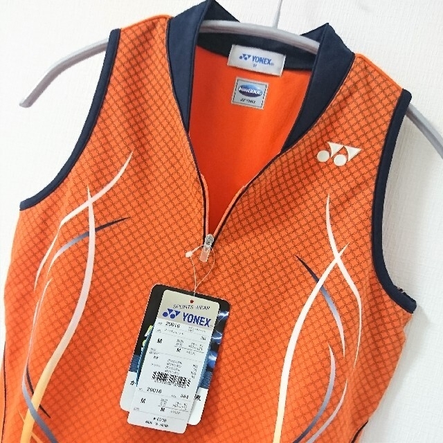 【新品・未使用・タグ付】YONEX ヨネックス ノースリーブ スポーツシャツ M
