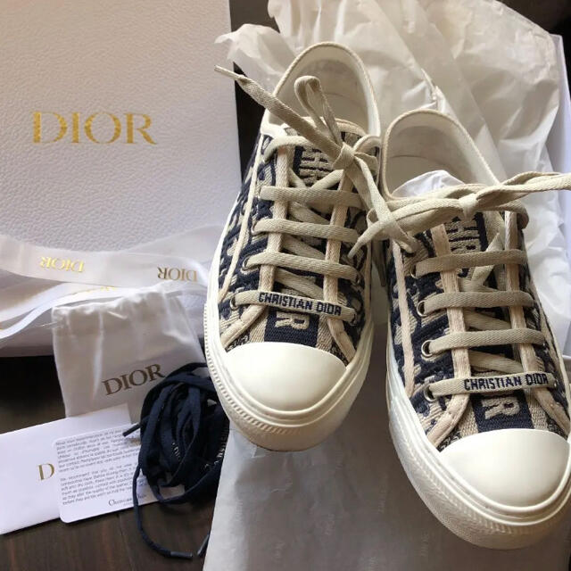 Christian Dior(クリスチャンディオール)の国内百貨店購入　ディオール　オブリーク　スニーカー　36.5 レディースの靴/シューズ(スニーカー)の商品写真