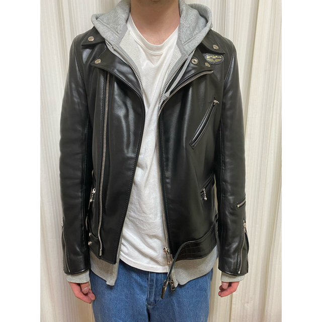 Lewis Leathers(ルイスレザー)のルイスレザー　TIGHT FIT CYCLONE (#441T)  サイクロン メンズのジャケット/アウター(レザージャケット)の商品写真