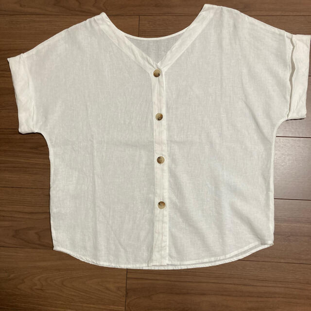 GU(ジーユー)のGU  前後　どちらでも着られる　カットソー レディースのトップス(シャツ/ブラウス(半袖/袖なし))の商品写真