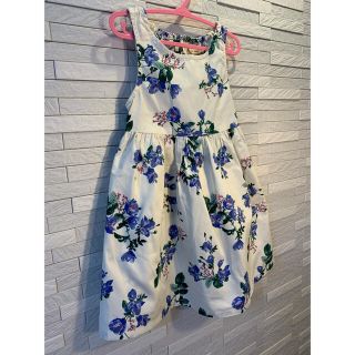 プティマイン(petit main)のpetit main 花柄ワンピース　size100(ワンピース)