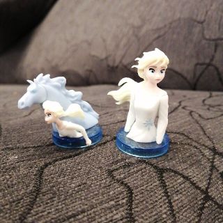 アナ雪2 チョコエッグ エルサ 2つセット(キャラクターグッズ)