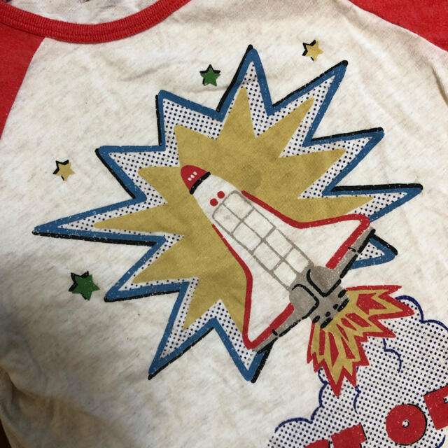 Cath Kidston(キャスキッドソン)の☆キャスキッドソン☆ロケットTシャツ☆ キッズ/ベビー/マタニティのキッズ服男の子用(90cm~)(Tシャツ/カットソー)の商品写真