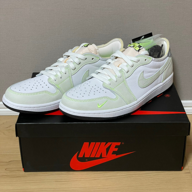 NIKE(ナイキ)のNIKE AIR JORDAN 1 LOW OG "GHOST GREEN" メンズの靴/シューズ(スニーカー)の商品写真