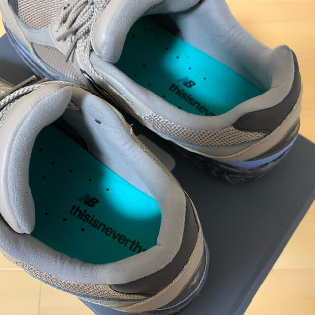 New Balance(ニューバランス)のthisisneverthat × New Balance ML2002 RN メンズの靴/シューズ(スニーカー)の商品写真