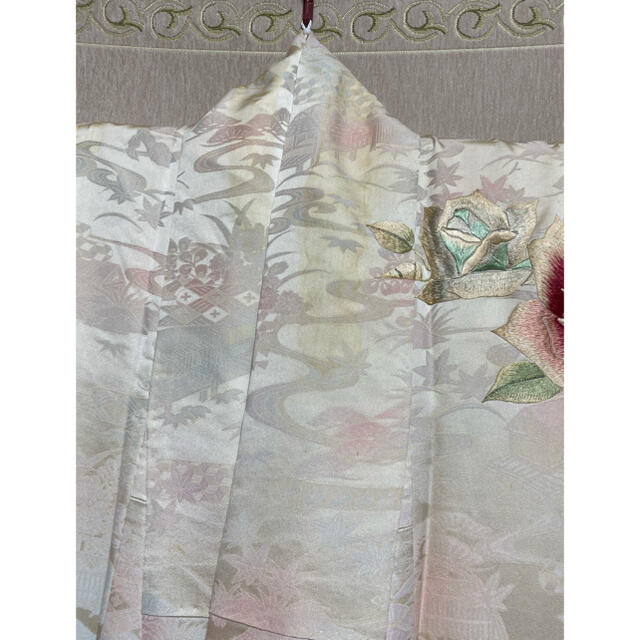 アンティーク着物 羽織り リメイク の通販 by TTshop｜ラクマ 振袖 薔薇 刺繍 帯 高評価人気