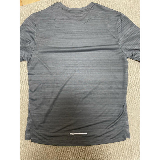 NIKE(ナイキ)のNIKE 長袖シャツ　トレーニングシャツ メンズのトップス(Tシャツ/カットソー(七分/長袖))の商品写真