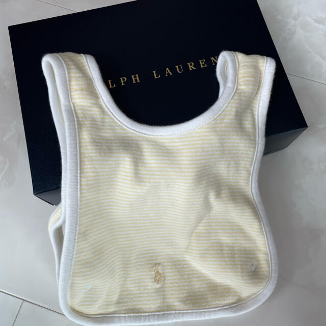 Ralph Lauren(ラルフローレン)のめづみ様専用　正規品　ラルフローレン　ベビースタイ　イエロー&ピンク　２点セット キッズ/ベビー/マタニティのこども用ファッション小物(ベビースタイ/よだれかけ)の商品写真