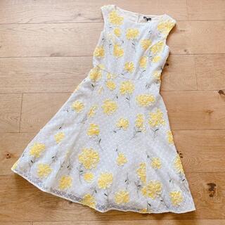 新品 トッカ ワンピース 花刺繍 ドレス 黄色花柄 サイズ0 4669-