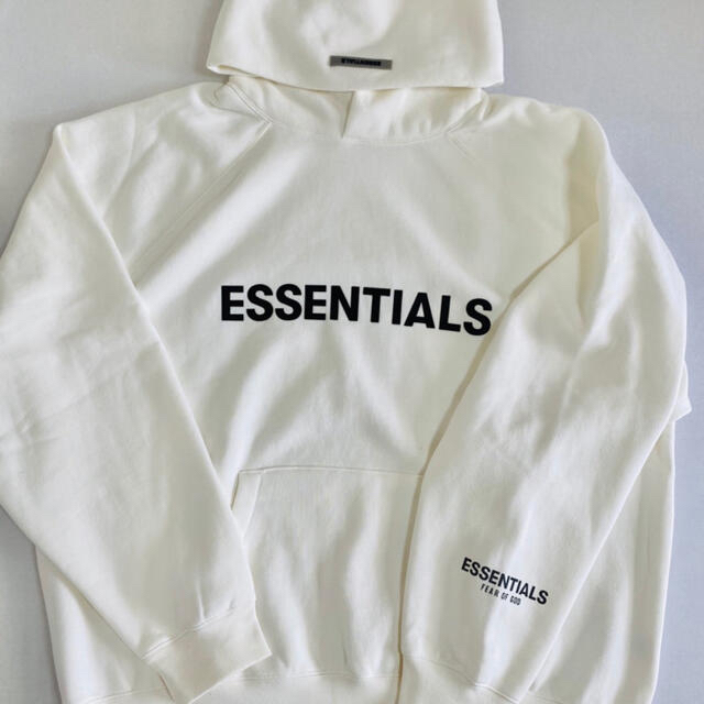 ESSENTIALS パーカー