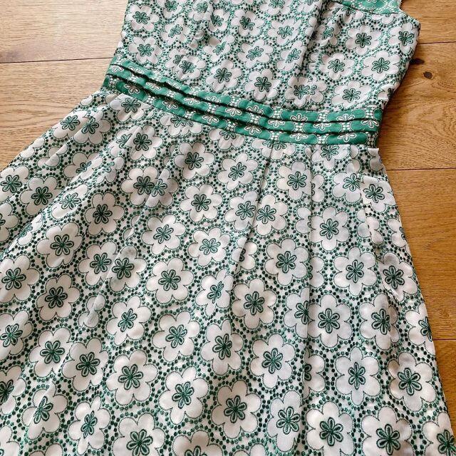 新品　トッカ　ワンピース　刺繍　緑系　サイズ0　4678