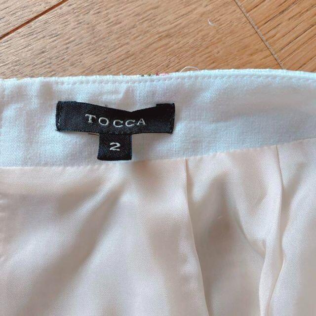 TOCCA(トッカ)の新品 トッカ スカート サイズ0 バーグマンコラボ 刺繍　4722 レディースのスカート(ひざ丈スカート)の商品写真