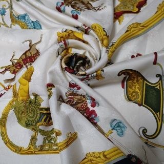 限定販売品 超人気柄 ジャガード織地 HERMES エルメス スカーフ