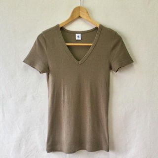 プチバトー(PETIT BATEAU)のプチバトー コットン Tシャツ カットソー Vネック カーキ グリーン(Tシャツ(半袖/袖なし))