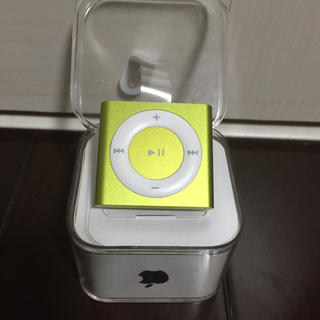 アップル(Apple)の新品iPod shuffle(ポータブルプレーヤー)