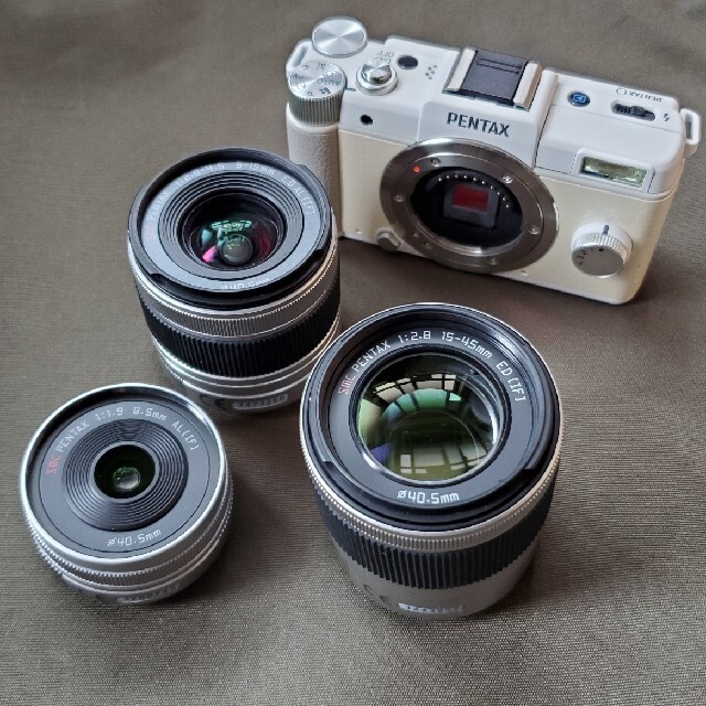 PENTAX(ペンタックス)のPENTAX Q レンズ3種セット ミラーレス一眼 スマホ/家電/カメラのカメラ(ミラーレス一眼)の商品写真