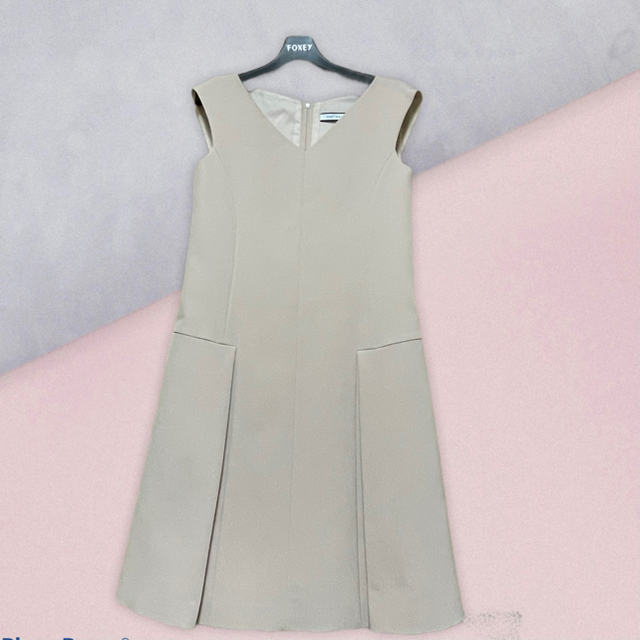 特売 美品 FOXEY フォクシーニューヨークワンピース Rene ルネ