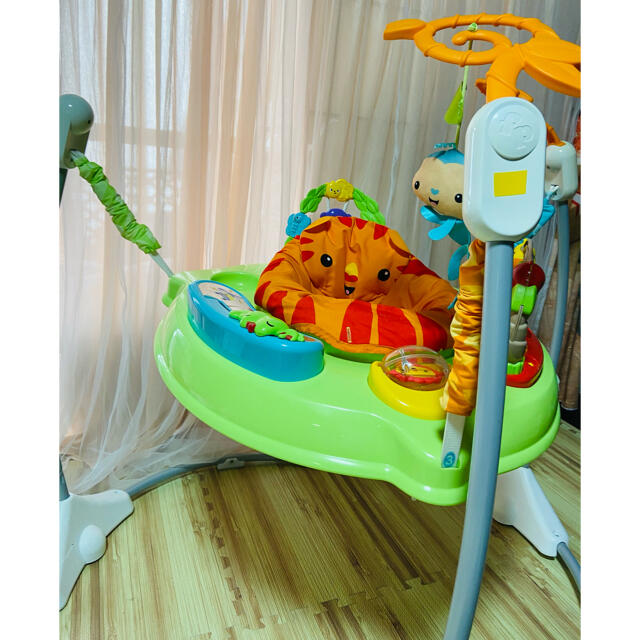 Fisher-Price - フィッシャープライス レインフォレスト ジャンパルー