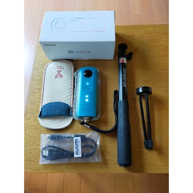 RICOH THETA SC (360度全天球カメラ）ブルー