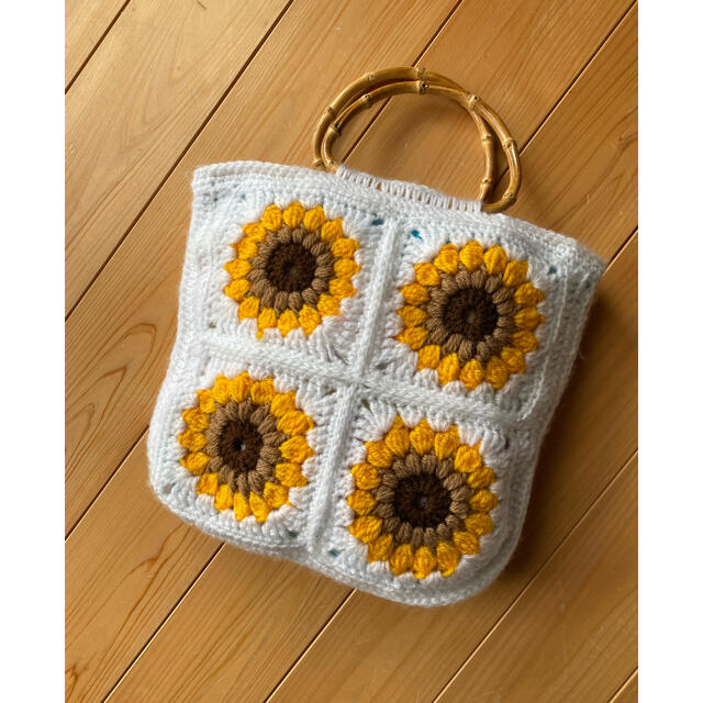 夏直前値下!モチーフ編みひまわりバックバンブーハンドルの通販 by daneko amigurumi studio|ラクマ