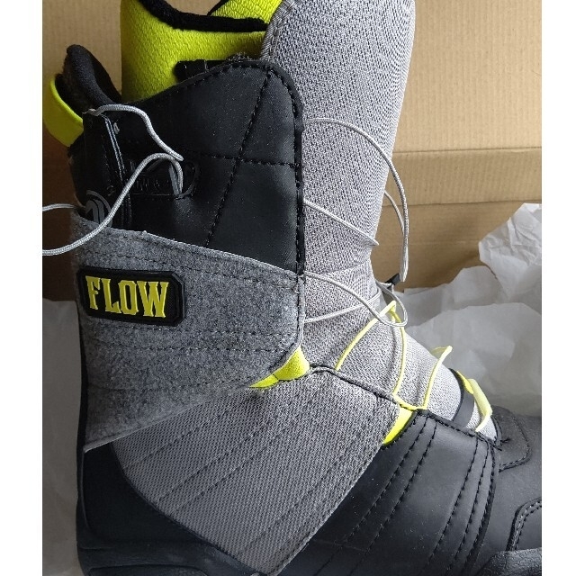 FLOW(フロー)のFLOW スノーボード ブーツ スポーツ/アウトドアのスノーボード(ブーツ)の商品写真