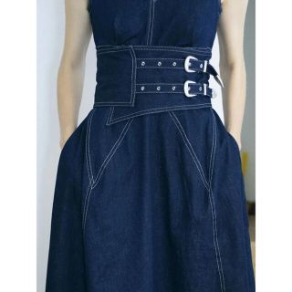 石川恋着用♡WIDE BELT DOCKING DRESS