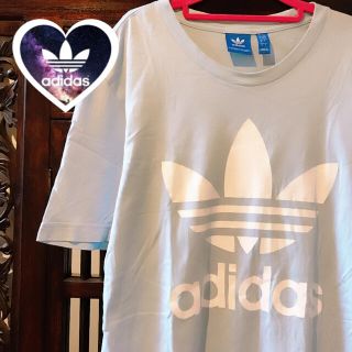 アディダス(adidas)のアディダス 大きめ レアカラー ビッグロゴ タンクトップ Tシャツ トップス (Tシャツ/カットソー(半袖/袖なし))