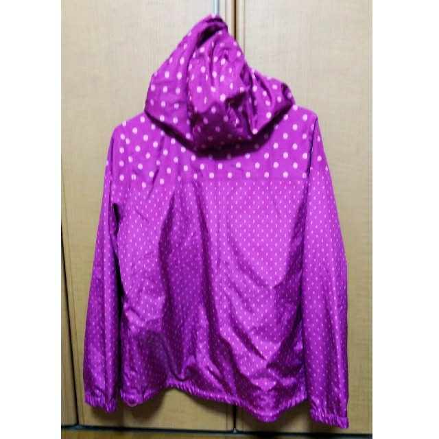 【お値下げ】ウインドブレーカー LLサイズ ピンク 水玉 レディースのジャケット/アウター(ナイロンジャケット)の商品写真