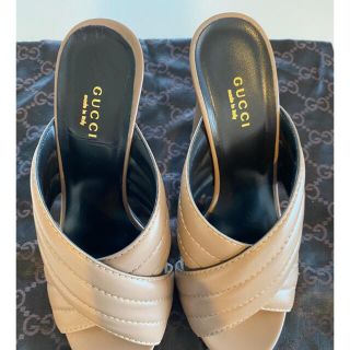 グッチ(Gucci)のグッチ　サンダル(サンダル)