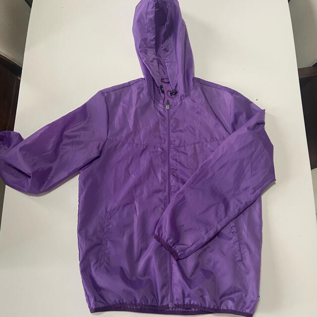 シャカシャカ　ウィンドブレーカー　紫　LL レディースのジャケット/アウター(ナイロンジャケット)の商品写真