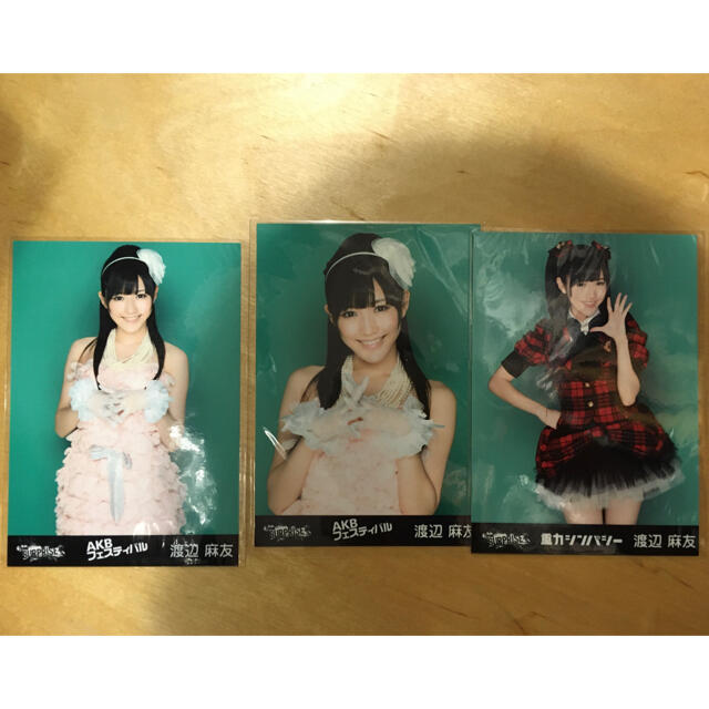 AKB48(エーケービーフォーティーエイト)の渡辺麻友　生写真 エンタメ/ホビーのタレントグッズ(アイドルグッズ)の商品写真