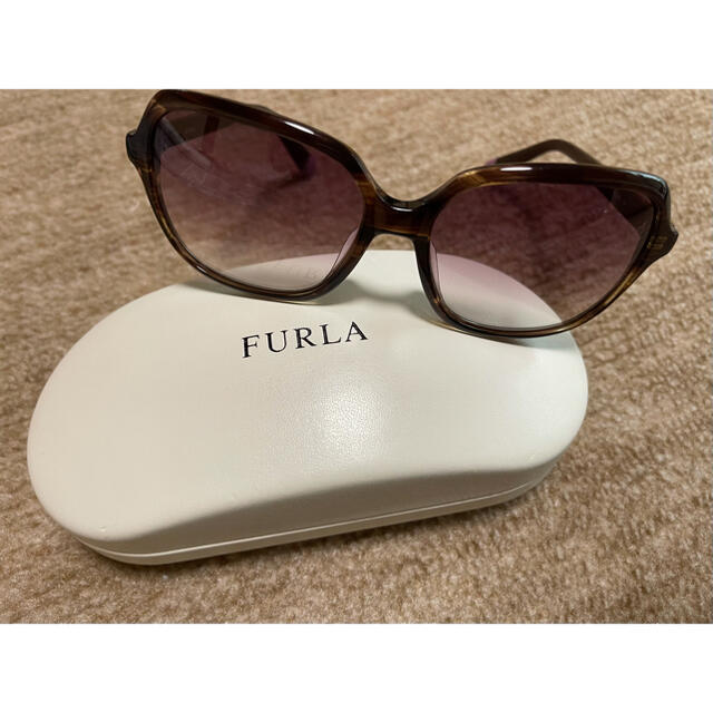 2回のみ着用 フルラ FURLA サングラス UV 【誠実】 kinetiquettes.com