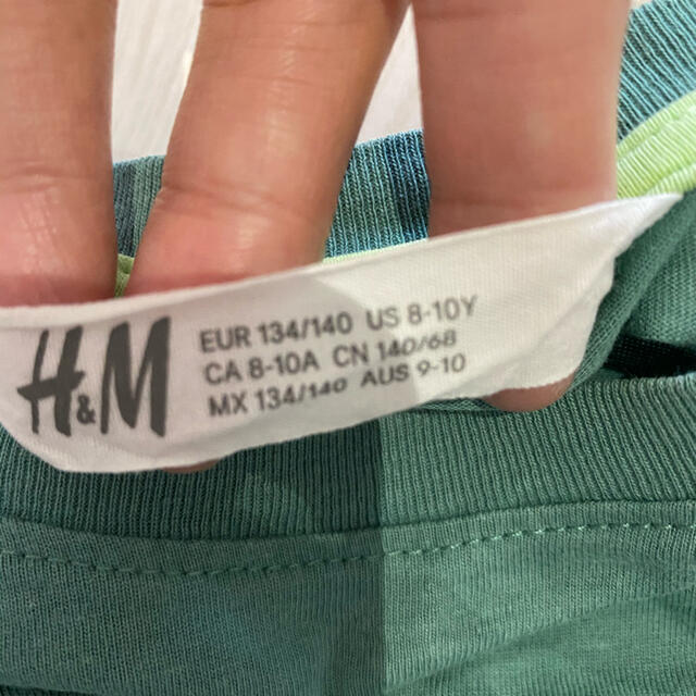 H&M(エイチアンドエム)のH&M  134/140 キッズ/ベビー/マタニティのキッズ服男の子用(90cm~)(Tシャツ/カットソー)の商品写真