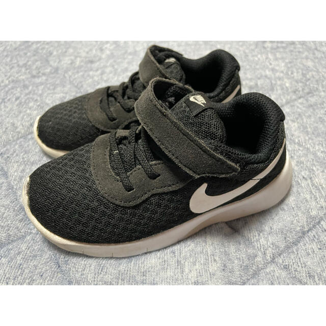 NIKE(ナイキ)の○ NIKE スニーカー　15 キッズ/ベビー/マタニティのキッズ靴/シューズ(15cm~)(スニーカー)の商品写真