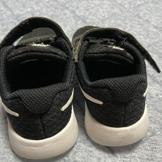 NIKE(ナイキ)の○ NIKE スニーカー　15 キッズ/ベビー/マタニティのキッズ靴/シューズ(15cm~)(スニーカー)の商品写真