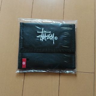 ステューシー(STUSSY)のステューシー　ナイロンウォレット(折り財布)