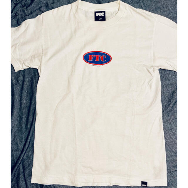 FTC(エフティーシー)のFTC ロゴTシャツ Sサイズ メンズのトップス(Tシャツ/カットソー(半袖/袖なし))の商品写真