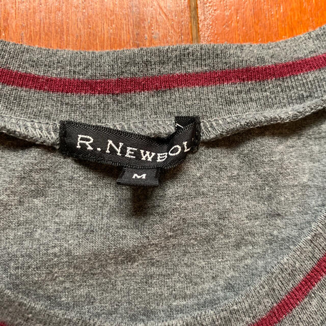 R.NEWBOLD(アールニューボールド)のアールニューボールド　 R.NEWBOLＤ　Tシャツ メンズのトップス(Tシャツ/カットソー(七分/長袖))の商品写真