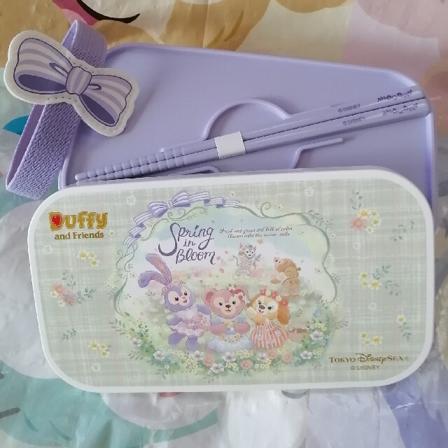 ランチボックス スプリングインブルーム お弁当箱 ダッフィーの通販 By まりん S Shop ラクマ ランチボックス スプリングインブルーム お弁当箱 ダッフィーの通販 By まりん S Shop ラクマ
