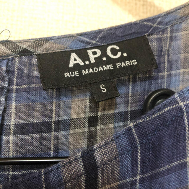 A.P.C(アーペーセー)の値下げ中‼️APC チェック柄麻ワンピース レディースのワンピース(ひざ丈ワンピース)の商品写真