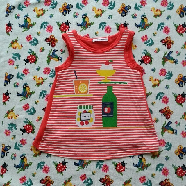 familiar(ファミリア)のファミリア　２枚セット　90サイズ　訳あり キッズ/ベビー/マタニティのキッズ服女の子用(90cm~)(Tシャツ/カットソー)の商品写真