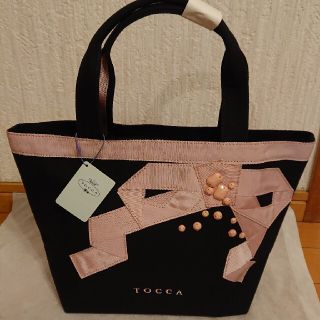 トッカ(TOCCA)のリボントートバッグ(トートバッグ)