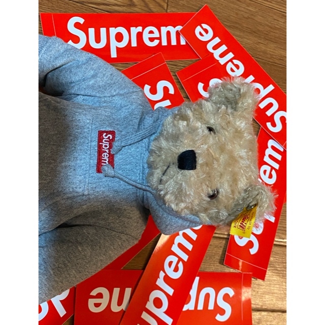 Supreme(シュプリーム)の18AW  Supreme Steiff Bear テディベア エンタメ/ホビーのおもちゃ/ぬいぐるみ(ぬいぐるみ)の商品写真