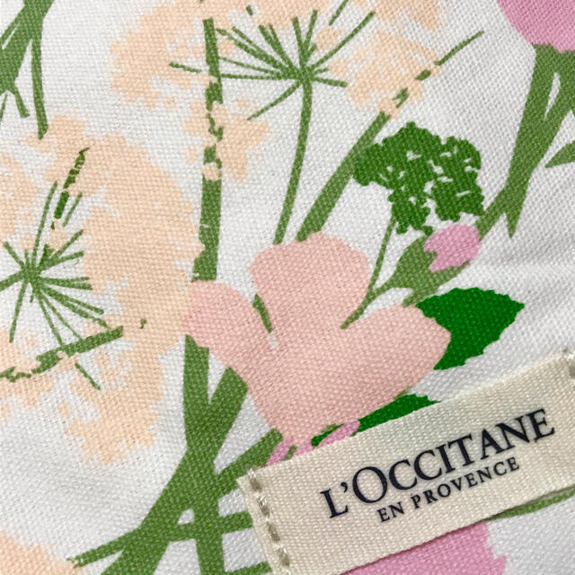 L'OCCITANE(ロクシタン)のL'OCCITANEポーチ レディースのファッション小物(ポーチ)の商品写真