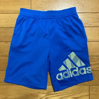 アディダス(adidas)のたたみ屋様専用　アディダスハーフパンツ　140サイズ(パンツ/スパッツ)