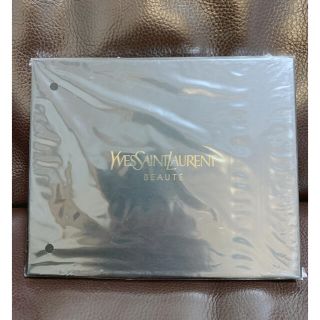 イヴサンローランボーテ(Yves Saint Laurent Beaute)の6/1 までに　桜子様、ご専用(卓上ミラー)