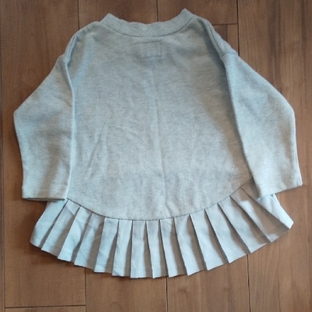 MARKEY'S(マーキーズ)のMARKEY´S スウェットシャツ 100 キッズ/ベビー/マタニティのキッズ服女の子用(90cm~)(Tシャツ/カットソー)の商品写真