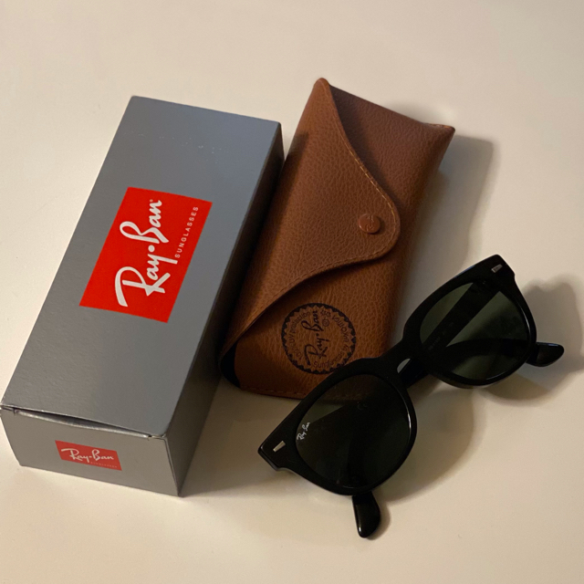 Ray-Ban(レイバン)の【最終値下げ】Ray-Ban クラシックサングラス レディースのファッション小物(サングラス/メガネ)の商品写真