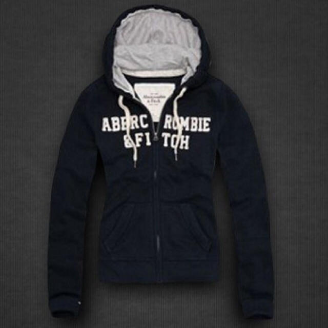 Abercrombie&Fitch(アバクロンビーアンドフィッチ)のアバクロパーカー激安 レディースのトップス(パーカー)の商品写真